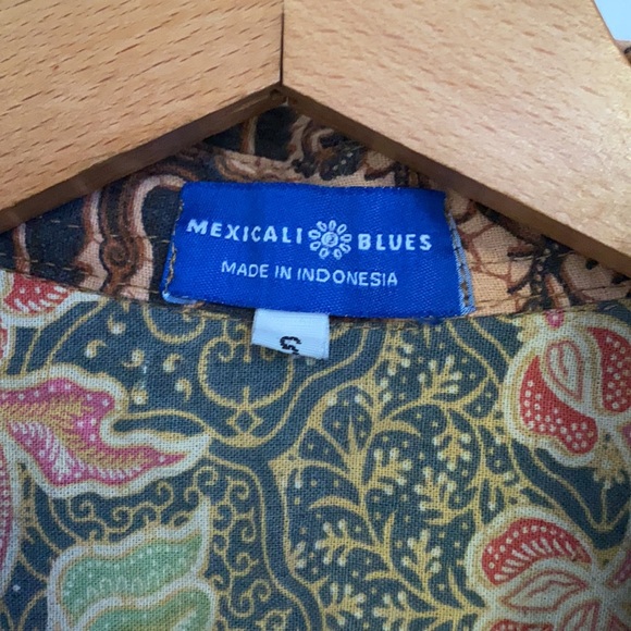 Unique patchwork Hawaiian shirt - Picture 2 of 3